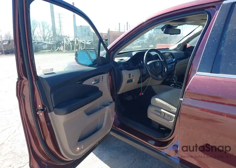 2019 Honda Ridgeline Rtl-E z USA, uszkodzony, nr VIN 5FPYK3F77KB026349